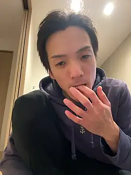 Snapshot of Shohei_erokukan chatting on February 1, 1:31 pm Shohei erokukan online show from February 1, 1:31 pm