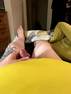  online show from November 4, 9:03 pm