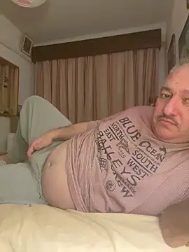 Russirayu online show from April 10, 9:30 pm