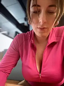 MommmyYummy online show from May 12, 9:50 am