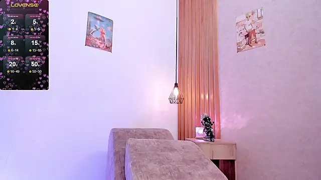 PawgGirl18 online show from March 17, 2:56 pm