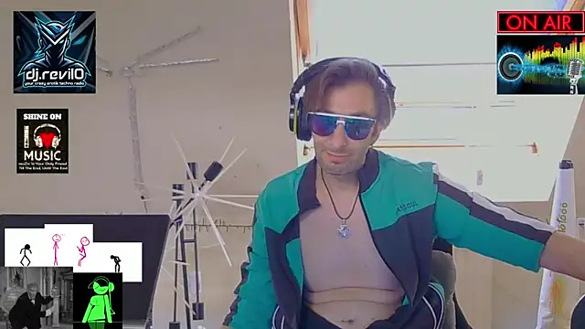 RevilO1180 online show from April 18, 11:14 am