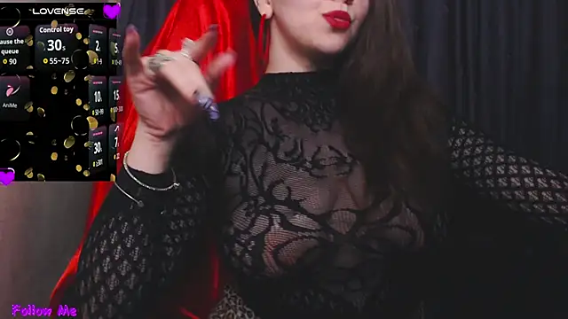 mia-joy online show from October 7, 8:28 pm