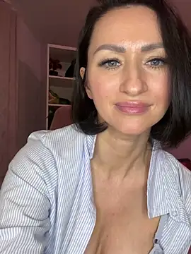 KatyEvanss online show from March 4, 1:49 pm