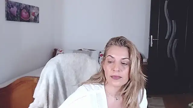 evamaria2024 online show from January 13, 7:32 am