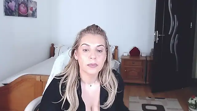 evamaria2024 online show from January 17, 7:41 am