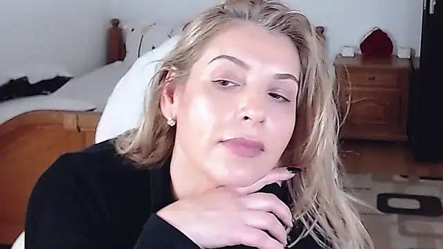 evamaria2024 online show from February 11, 12:48 pm