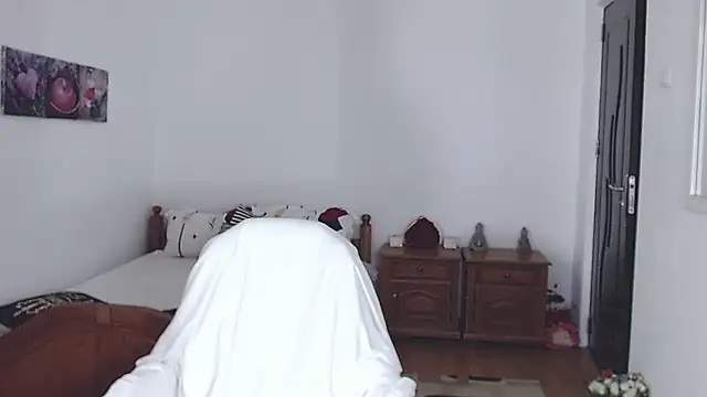 evamaria2024 online show from February 12, 7:34 am