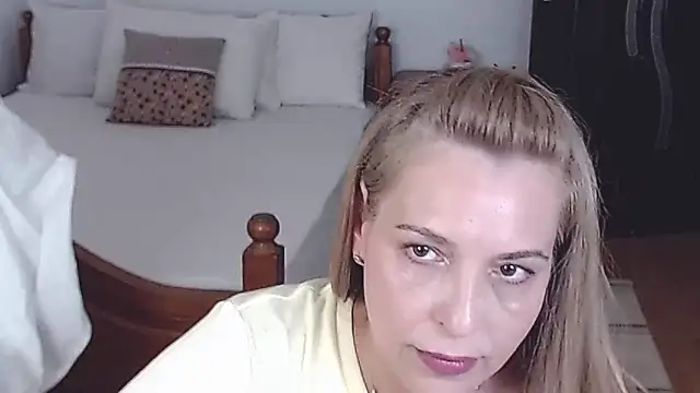 evamaria2024 online show from June 29, 8:42 am
