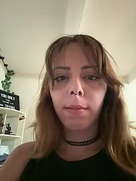 Mia Railey online show from July 17, 7:30 pm