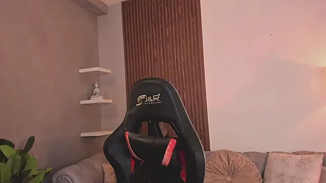 liam collins21 online show from February 7, 11:47 am