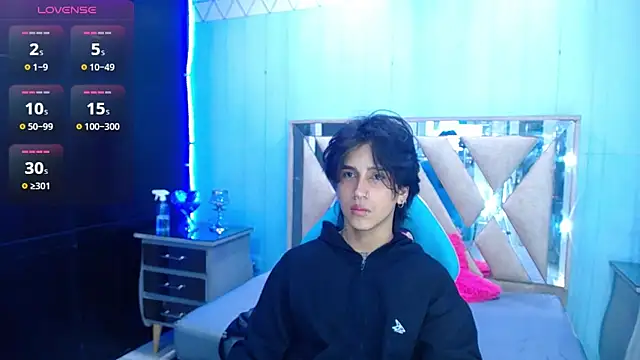 alex 477 online show from March 26, 11:38 am