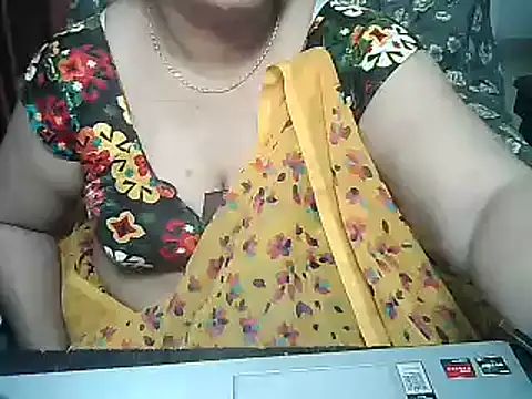 Snapshot of Punambhabisexy chatting on March 6, 11:58 am Punambhabisexy online show from March 6, 11:58 am