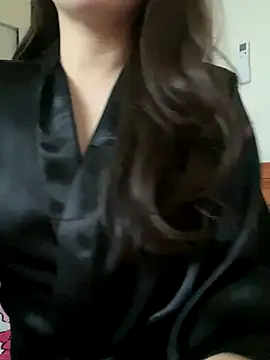 Snapshot of Ruby_bear chatting on October 23, 2:55 am Ruby bear online show from October 23, 2:55 am