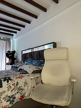 natashasweet online show from March 1, 4:54 pm