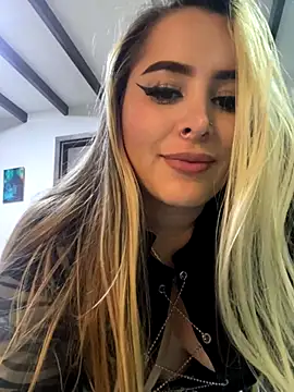 natashasweet online show from September 19, 1:07 am