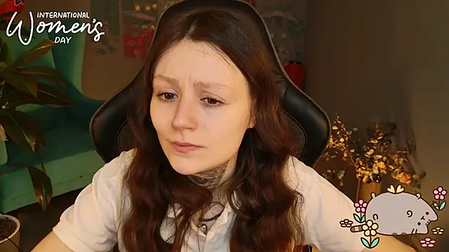 Snapshot of VeliraBraitberg chatting on March 8, 8:11 am VeliraBraitberg online show from March 8, 8:11 am