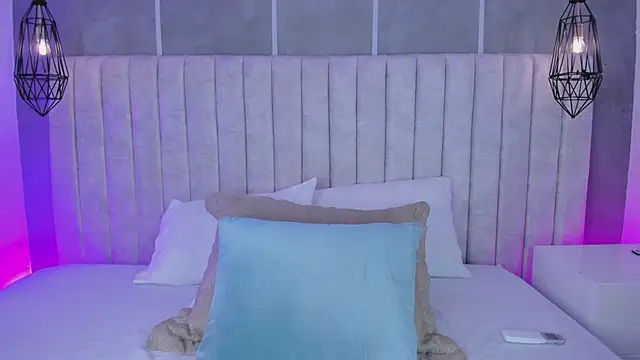 lea gray online show from March 6, 6:37 pm