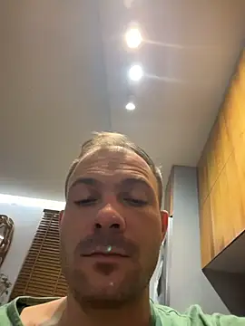 Adventurehotman online show from April 4, 11:02 pm