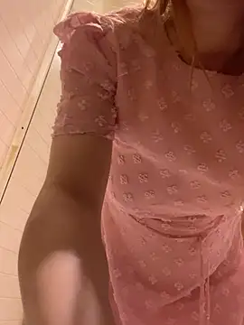 AmmyHot online show from March 12, 7:13 am