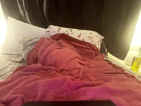 Snapshot of sclax38 chatting on March 15, 10:10 am sclax38 online show from March 15, 10:10 am