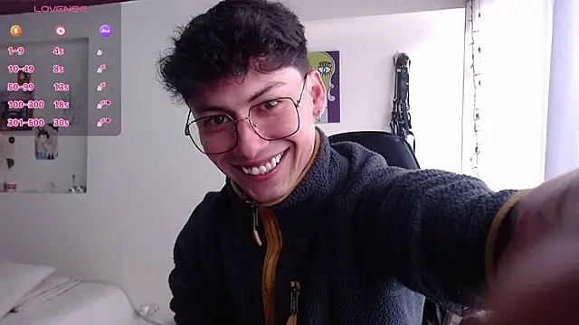 Amahd696 online show from January 12, 7:30 pm