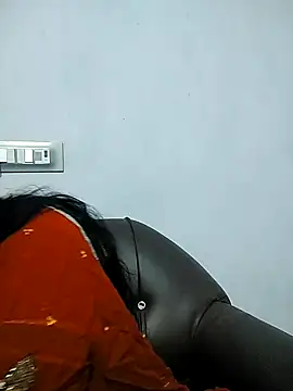 melina214 online show from March 1, 4:58 am