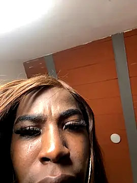 Richchocolatesweet  online show from November 11, 12:10 am