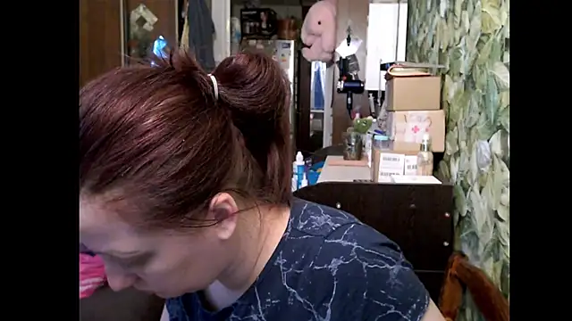 Sakura Green online show from May 7, 6:46 pm