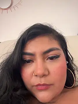 Snapshot of Juli_Walker chatting on July 12, 6:43 pm Juli Walker online show from July 12, 6:43 pm