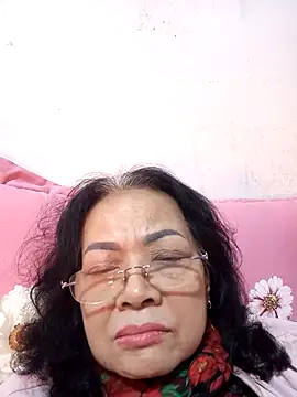Snapshot of Hotestlove chatting on February 24, 9:31 pm Hotestlove online show from February 24, 9:31 pm