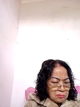 Snapshot of Hotestlove chatting on February 27, 6:07 am Hotestlove online show from February 27, 6:07 am