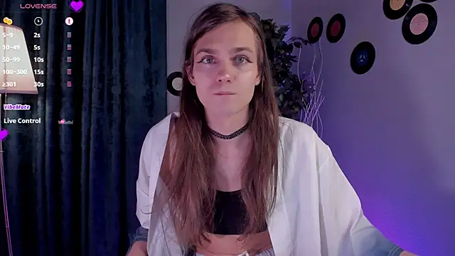 Snapshot of Will_Will_ chatting on February 25, 9:35 pm Will Will online show from February 25, 9:35 pm