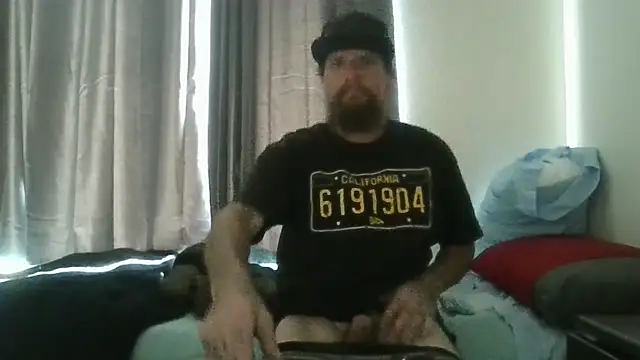 Crackkers online show from February 17, 4:26 pm