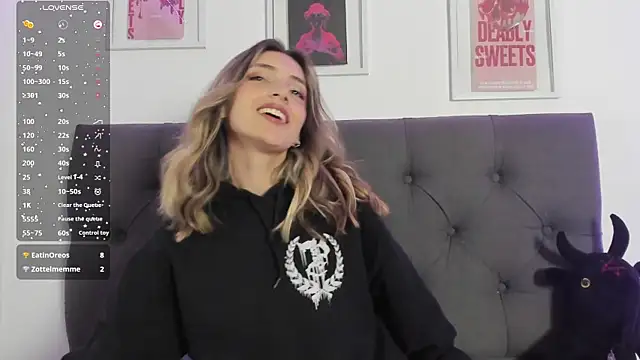 Snapshot of IsadoraGalle_ chatting on February 11, 9:20 pm IsadoraGalle online show from February 11, 9:20 pm