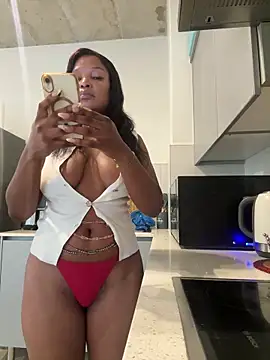 slimcateee online show from March 6, 9:39 am