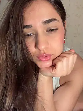 CuteeRose online show from February 2, 8:13 am