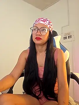 KittyKardy online show from January 14, 6:35 pm