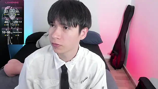 Aventure Twinks online show from July 11, 4:04 am