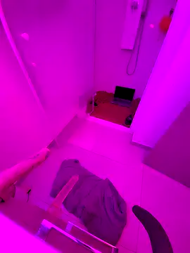 Snapshot of cderikabitche chatting on November 12, 10:30 pm cderikabitche online show from November 12, 10:30 pm