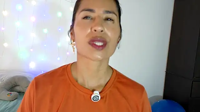 fantasty nylon online show from January 31, 7:56 pm