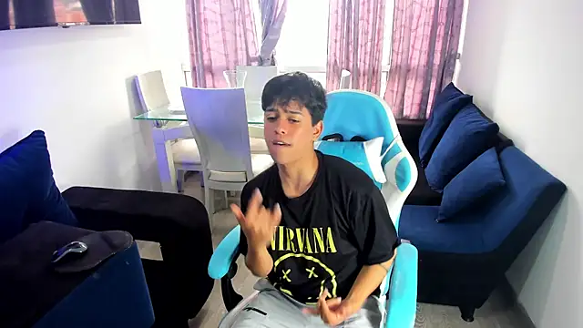 Snapshot of Franco_Rizzo_ chatting on January 25, 9:14 pm Franco Rizzo online show from January 25, 9:14 pm