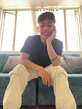 Snapshot of Franco_Rizzo_ chatting on February 2, 7:25 pm Franco Rizzo online show from February 2, 7:25 pm