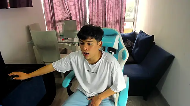 Snapshot of Franco_Rizzo_ chatting on February 17, 8:15 pm Franco Rizzo online show from February 17, 8:15 pm