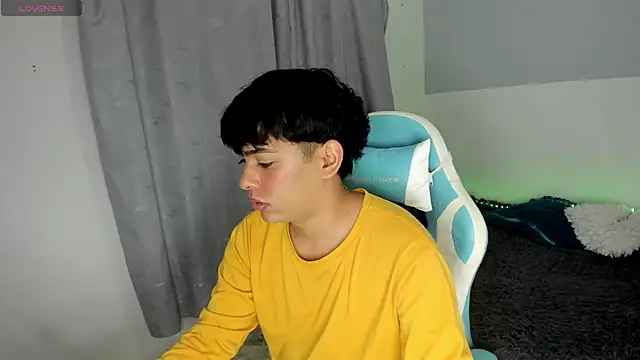 Snapshot of Franco_Rizzo_ chatting on March 22, 5:20 pm Franco Rizzo online show from March 22, 5:20 pm