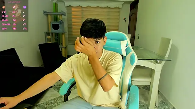 Snapshot of Franco_Rizzo_ chatting on September 19, 4:58 am Franco Rizzo online show from September 19, 4:58 am