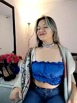 Snapshot of valeriahunter1 chatting on October 9, 10:19 pm valeriahunter1 online show from October 9, 10:19 pm