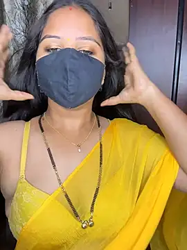 Snapshot of kannadatelugugirl chatting on April 9, 12:43 am kannadatelugugirl online show from April 9, 12:43 am