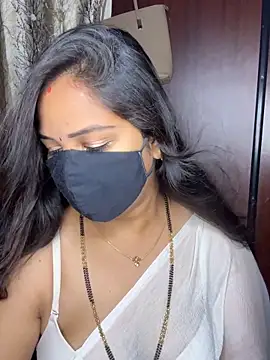 Snapshot of kannadatelugugirl chatting on May 1, 12:48 am kannadatelugugirl online show from May 1, 12:48 am