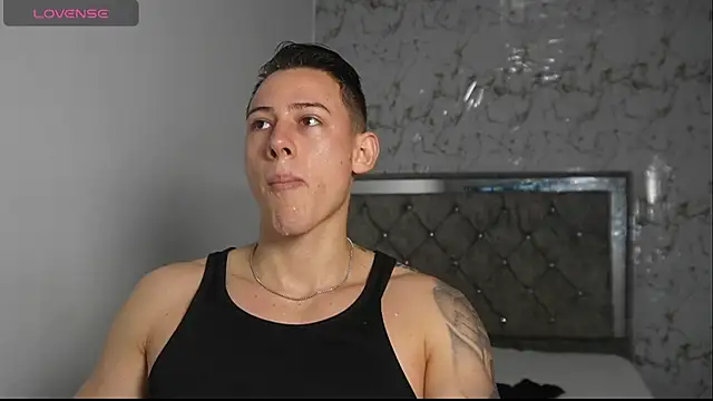 Muscle King Cum online show from May 6, 1:49 pm